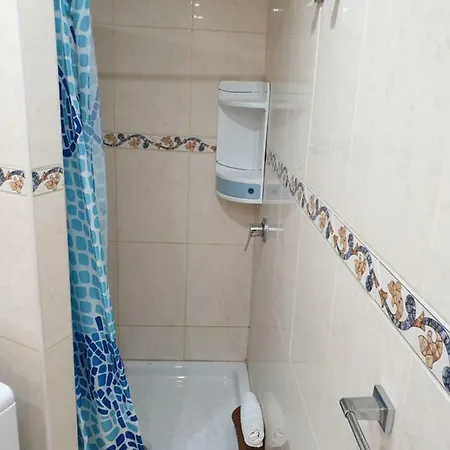 アパート Casa Azul Only 200 Meters To The Beach, Free Wifi, Balcony アロナ